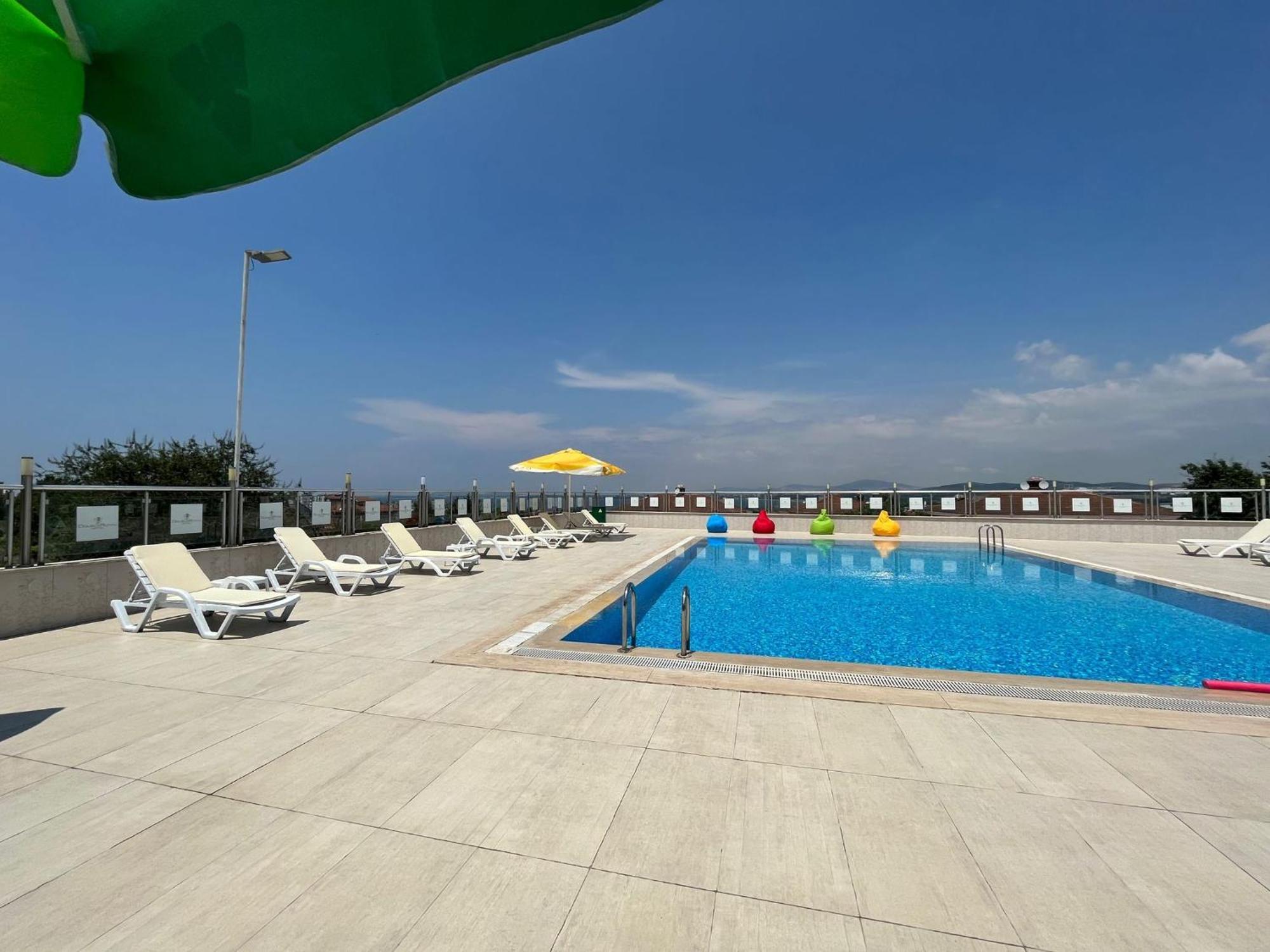 Double Royal Hotel Kocaeli Exterior photo